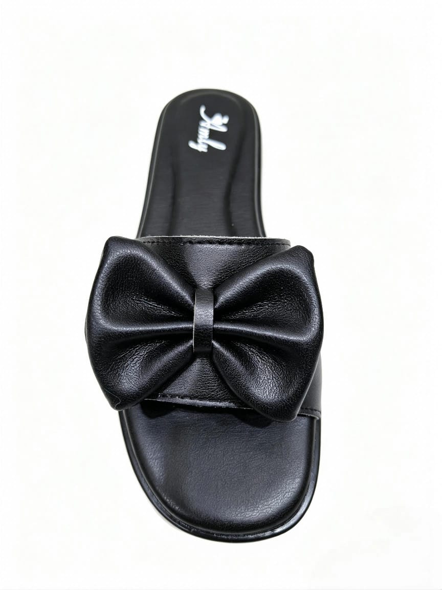 Amlee Women Flat Sandals