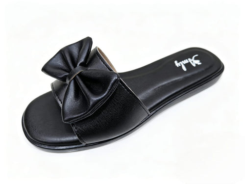 Amlee Women Flat Sandals