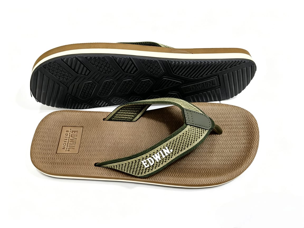 Amlee Men Classic Slipper - Brand Edwin