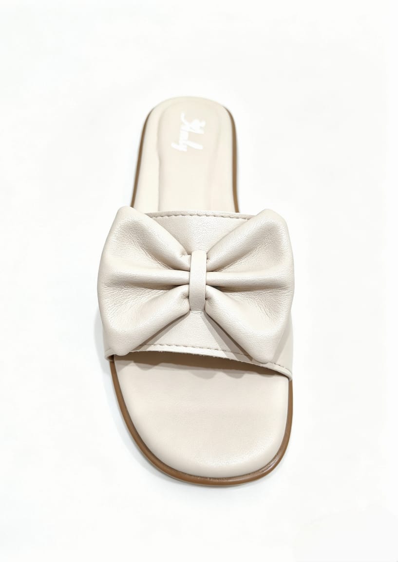Amlee Women Flat Sandals